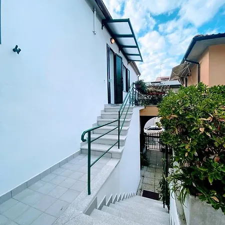 Casa Isma Apartment Cecina  Exterior photo